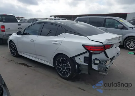 2025 Nissan Sentra Sr z USA, uszkodzony, nr VIN 3N1AB8DV5SY392505